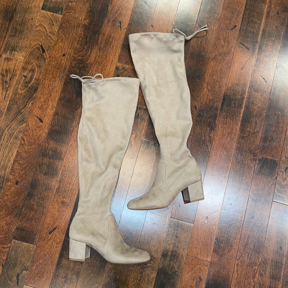 Gianni Bini Over The Knee Grey/Taupe Suede boots - 8.5